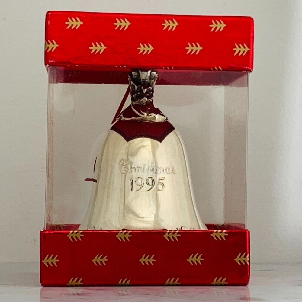 Wallace Annual Silverplate Christmas Bell 1995 Baroque 3.25 inch EUC